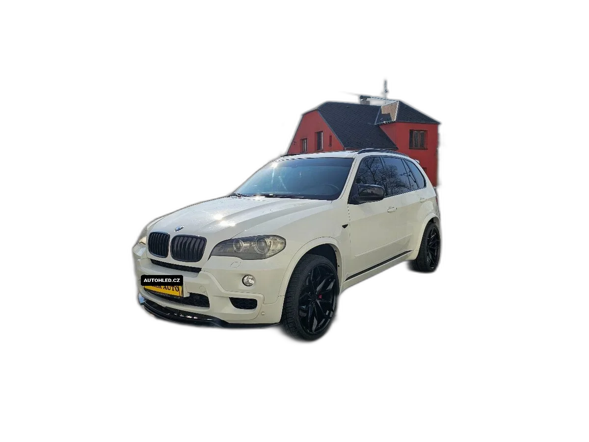E70