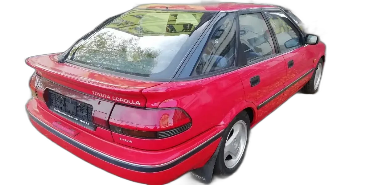 E9
