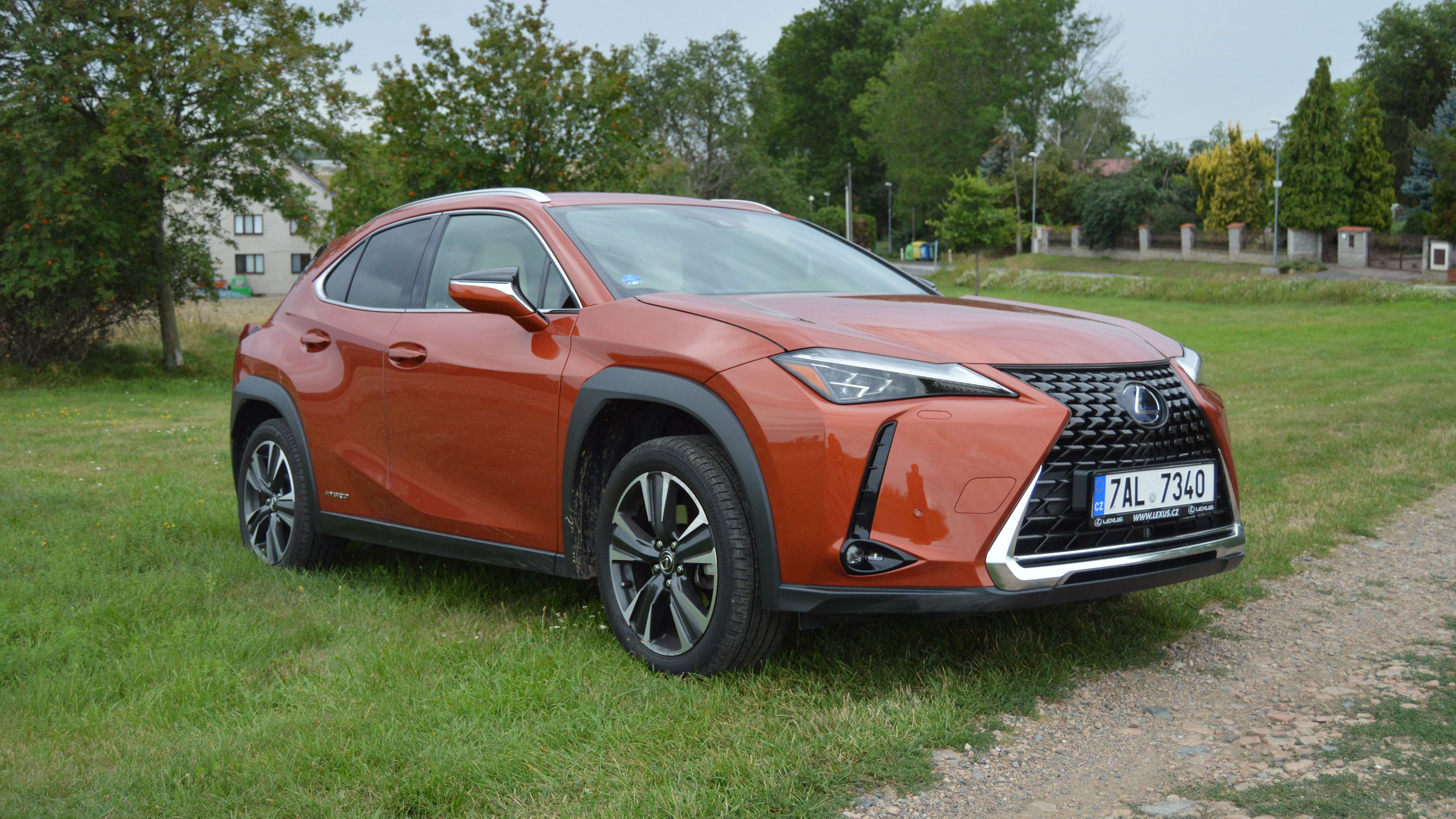 Lexus UX
