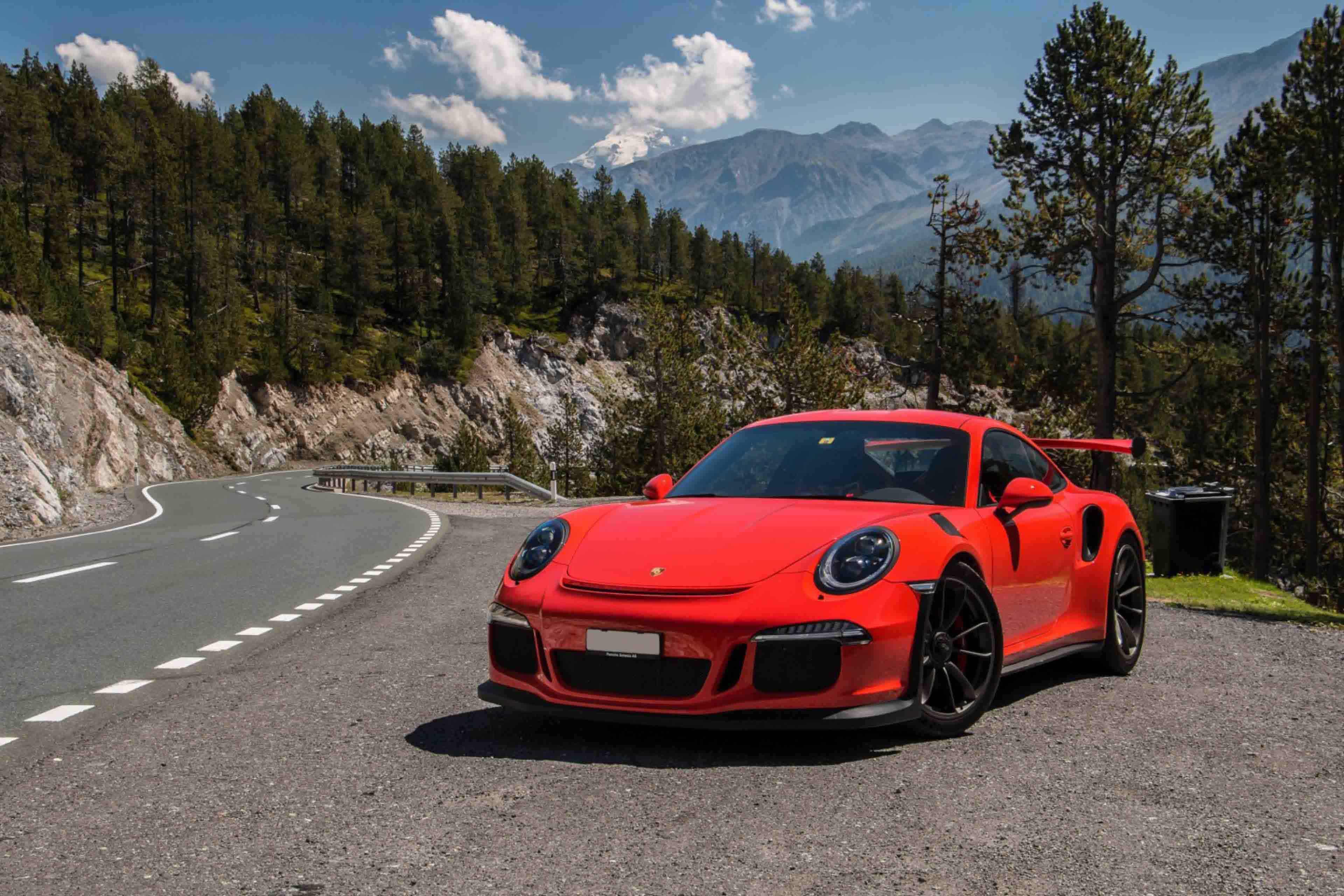 Porsche 911 (992)
