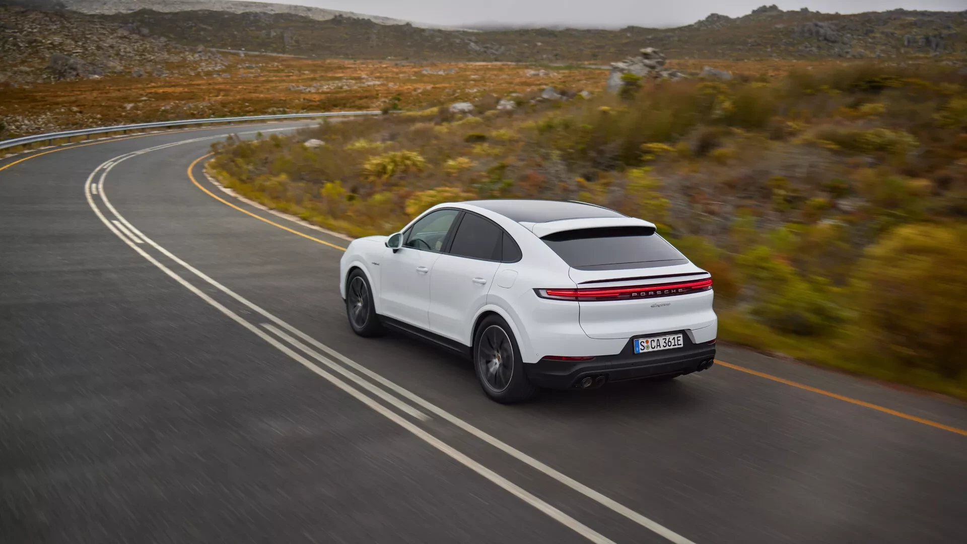 Porsche Cayenne (9YA)