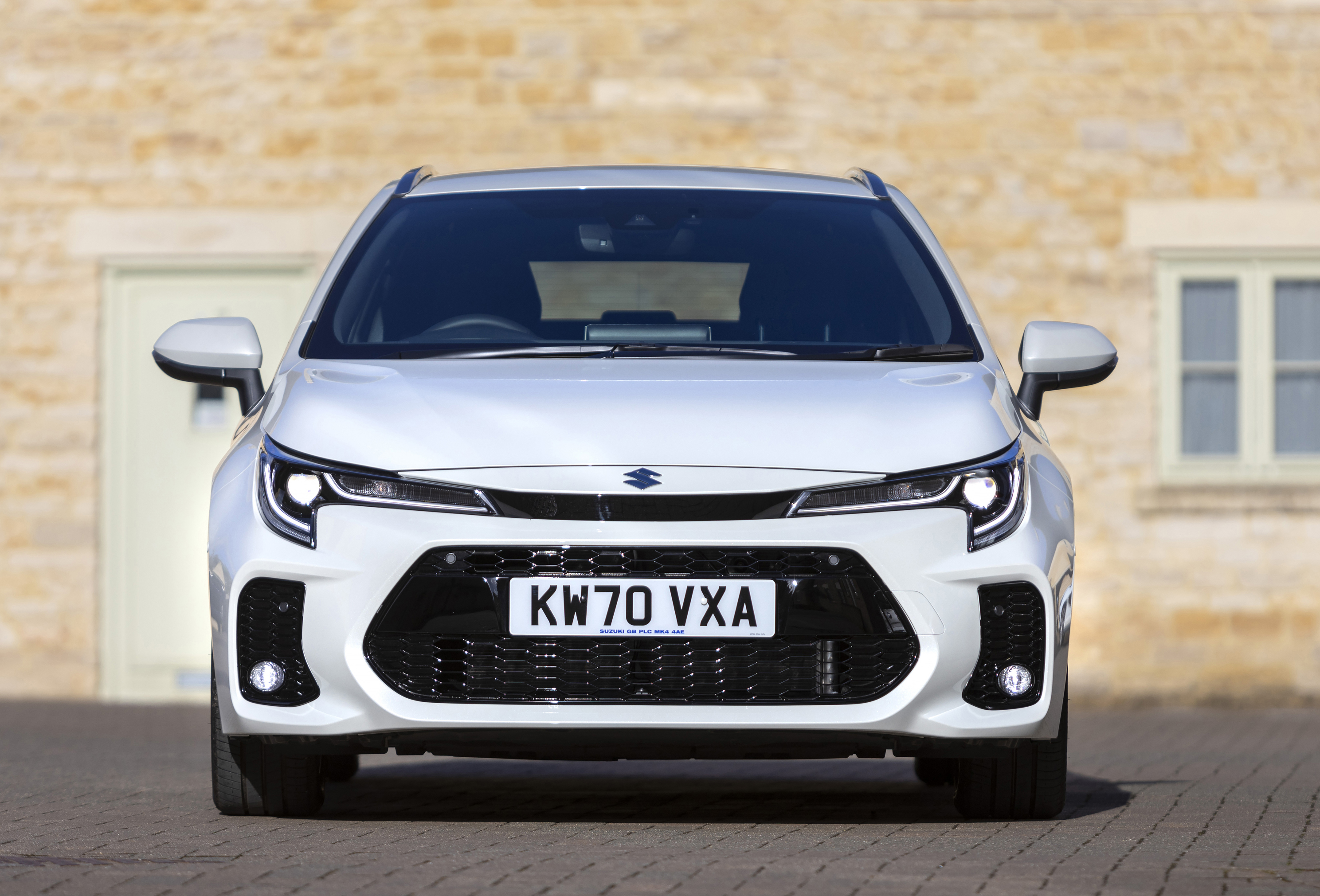 Suzuki Swace šířka